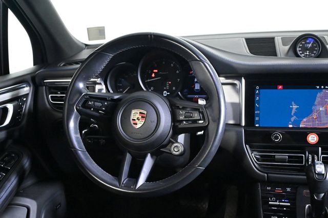 2024 Porsche Macan T - 23030503 - 16