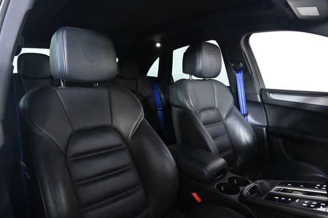 2024 Porsche Macan T - 23030503 - 21