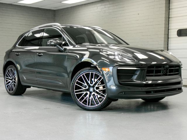2024 Porsche Macan T - 23072829 - 0