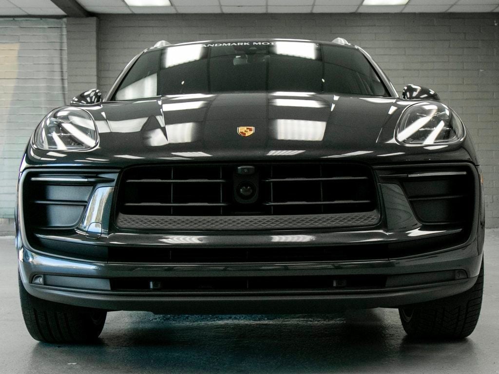 Porsche Macan photo 5