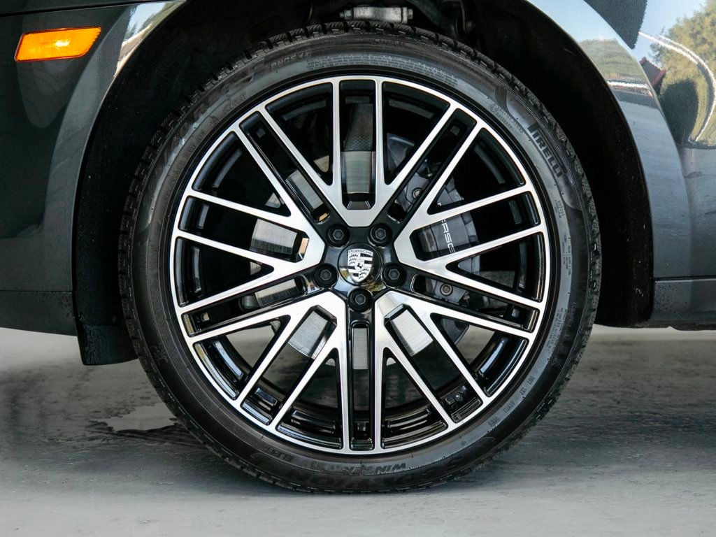 Porsche Macan photo 7