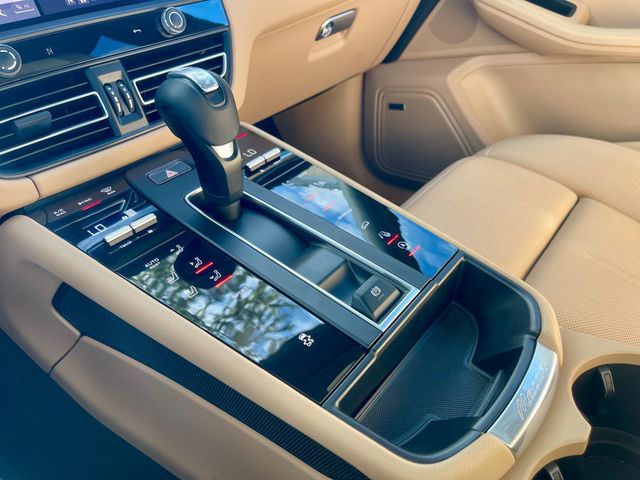 2024 Porsche Macan T - 22959945 - 13