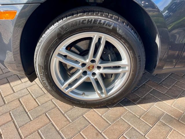 2024 Porsche Macan T - 22959945 - 8