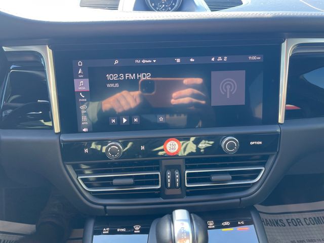 2024 PORSCHE MACAN T - 23097095 - 19