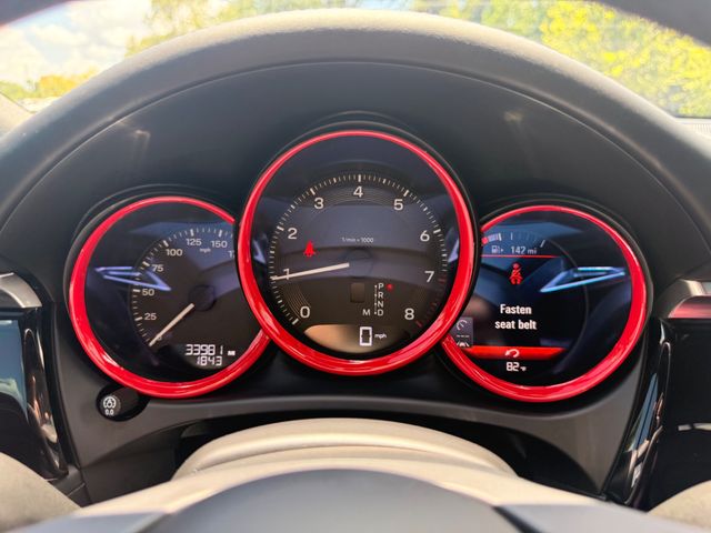 2024 Porsche Macan T AWD w/ MATTE BLACK WRAP - 23039148 - 2