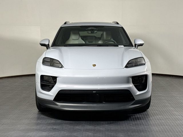 2024 Porsche Macan Electric 4 - 23042362 - 9