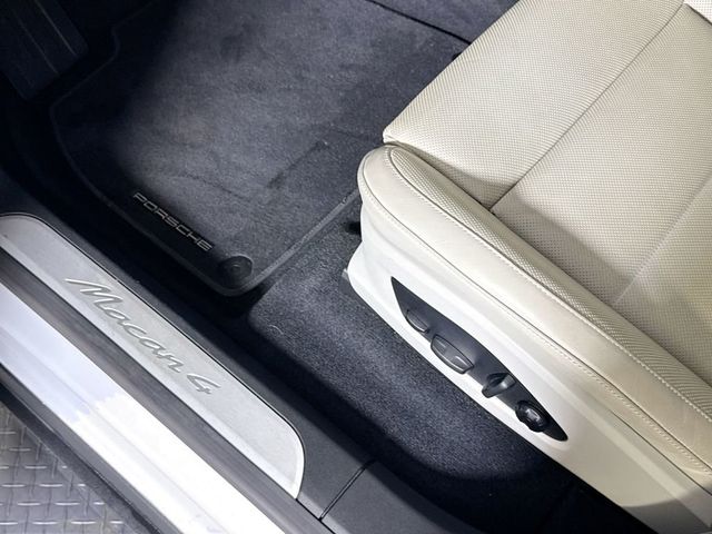 2024 Porsche Macan Electric 4 - 23042362 - 21