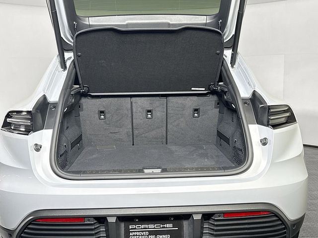 2024 Porsche Macan Electric 4 - 23042362 - 24