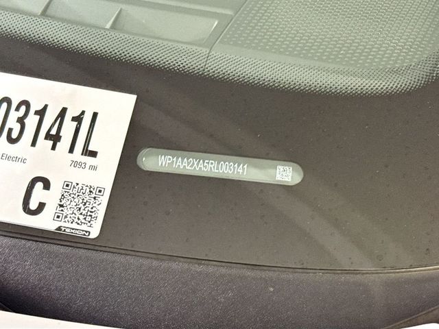 2024 Porsche Macan Electric 4 - 23042362 - 27
