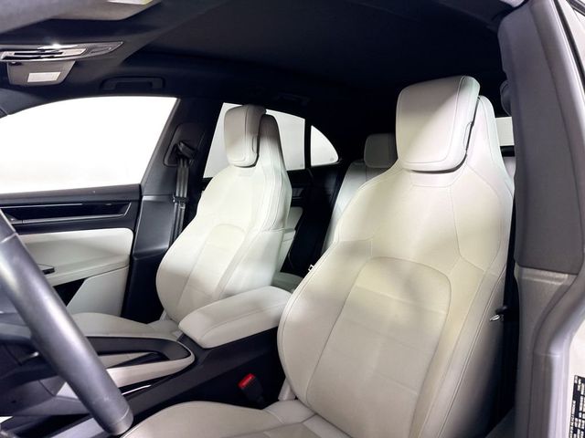 2024 Porsche Macan Electric 4 - 23042362 - 4