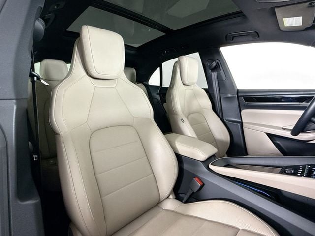 2024 Porsche Macan Electric 4 - 23066649 - 13