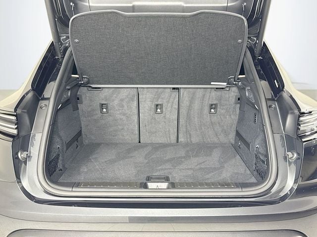 2024 Porsche Macan Electric 4 - 23066649 - 29