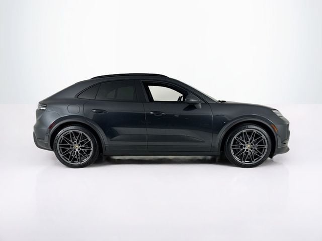 2024 Porsche Macan Electric 4 - 23066649 - 5