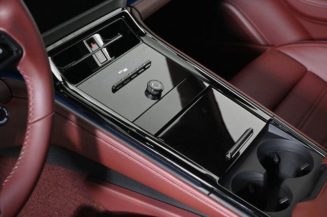 2024 Porsche Panamera 4 - 22945001 - 23