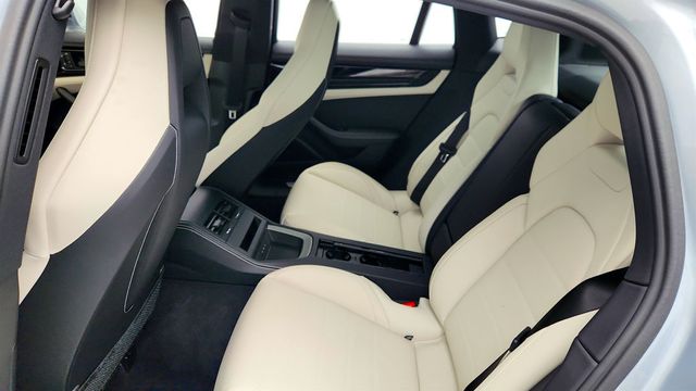 2024 Porsche Panamera RWD w/ Two-Tone Leather, InnoDrive & Passenger Display - 23002332 - 21