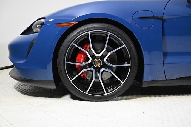 2024 Porsche Taycan 4S - 22923228 - 32