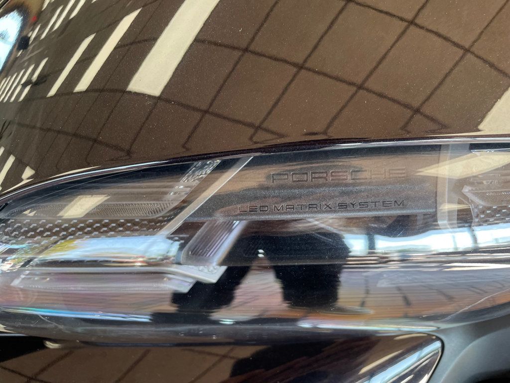 2024 Porsche Taycan 4S AWD - 23070431 - 9