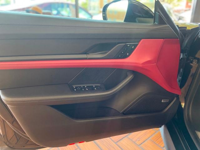 2024 Porsche Taycan 4S AWD - 23070431 - 16