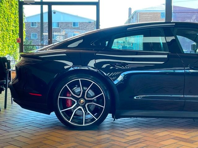 2024 Porsche Taycan 4S AWD - 23070431 - 6