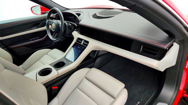2024 Porsche Taycan 4S AWD w/ Premium Pkg & Deviated Stitching Two-Tone Leather Int. - 22936124 - 29