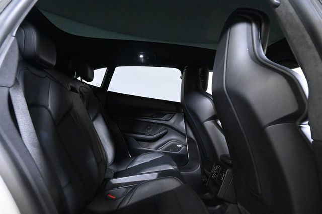 2024 Porsche Taycan GTS - 23001630 - 18