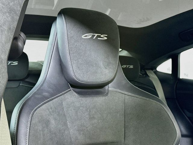 2024 Porsche Taycan GTS - 23078233 - 23