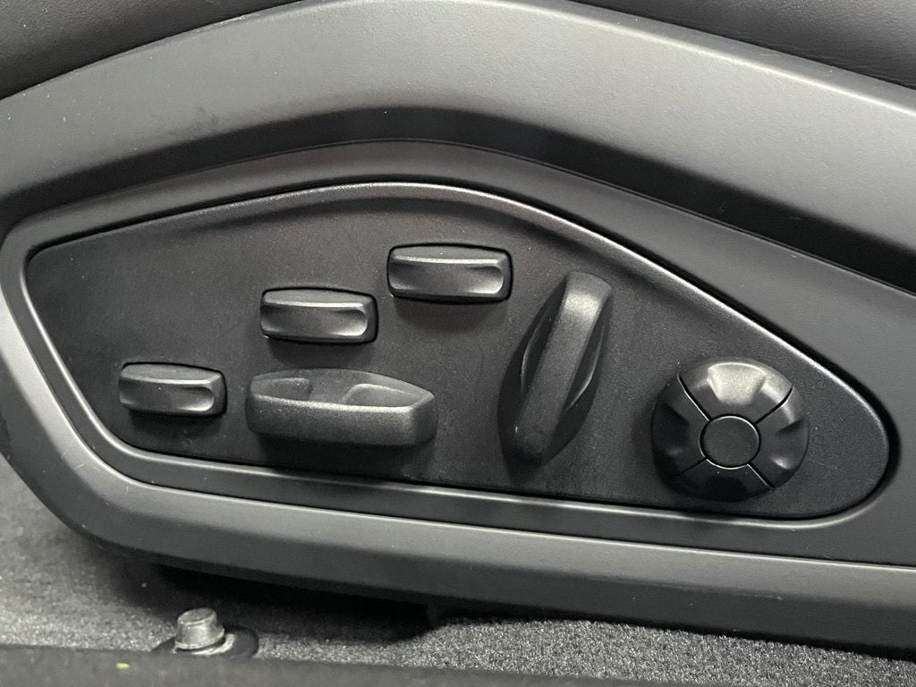 2024 Porsche Taycan GTS AWD - 22968179 - 11