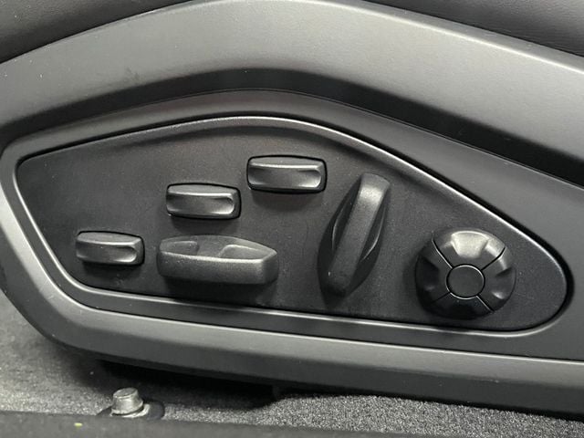 2024 Porsche Taycan GTS AWD - 22968179 - 11