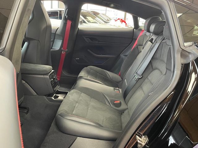 2024 Porsche Taycan GTS AWD - 22968179 - 18