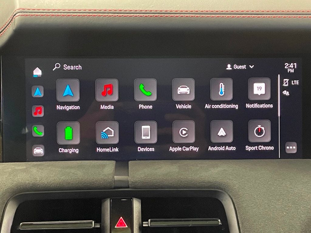 2024 Porsche Taycan GTS AWD - 22968179 - 28