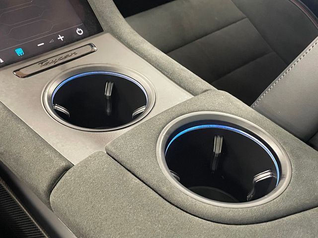 2024 Porsche Taycan GTS AWD - 22968179 - 36