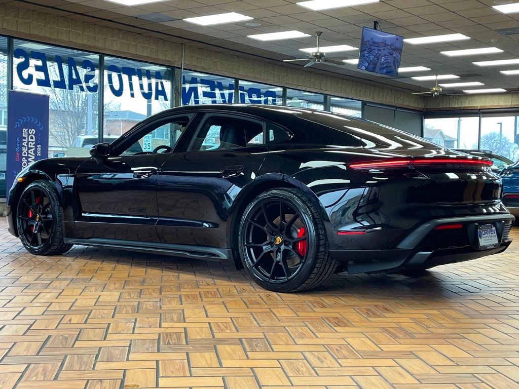 2024 Porsche Taycan GTS AWD - 22968179 - 5