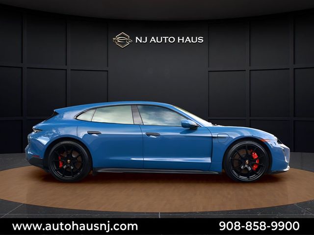 2024 Porsche Taycan GTS Sport Turismo AWD - 22991581 - 11