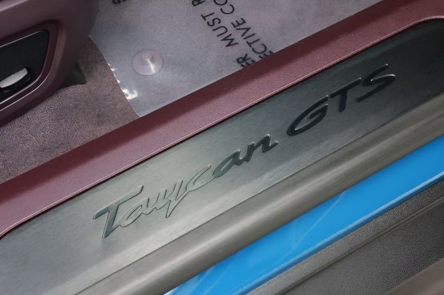 2024 Porsche Taycan GTS Sport Turismo AWD - 22991581 - 24