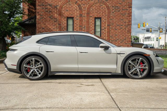 2024 Porsche Taycan MSRP$143870/4S-CrossTurismo/PremiumPkg/TechnologyPkg/NAV - 23027433 - 2