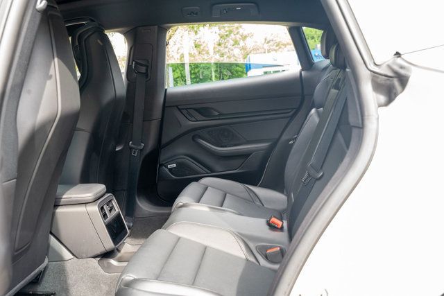 2024 Porsche Taycan MSRP$143870/4S-CrossTurismo/PremiumPkg/TechnologyPkg/NAV - 23027433 - 49