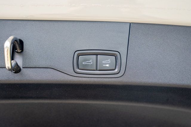 2024 Porsche Taycan MSRP$143870/4S-CrossTurismo/PremiumPkg/TechnologyPkg/NAV - 23027433 - 55
