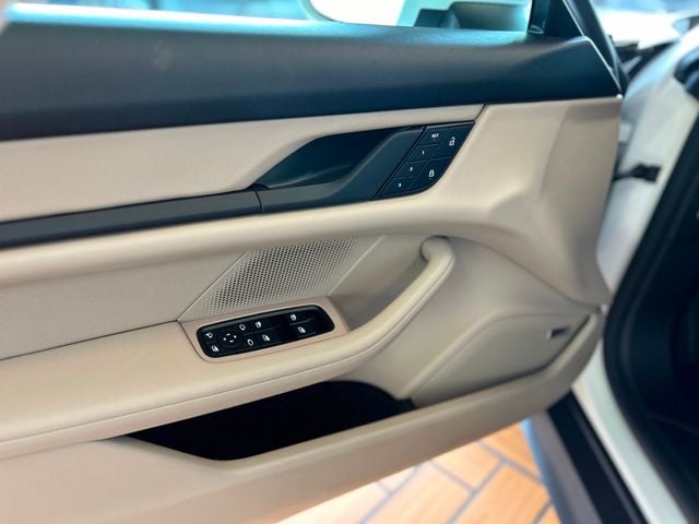 2024 Porsche Taycan RWD - 22870638 - 18