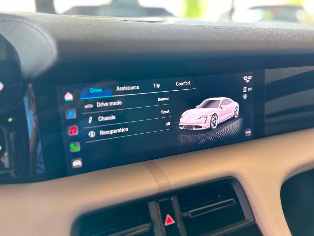 2024 Porsche Taycan RWD - 22870638 - 32