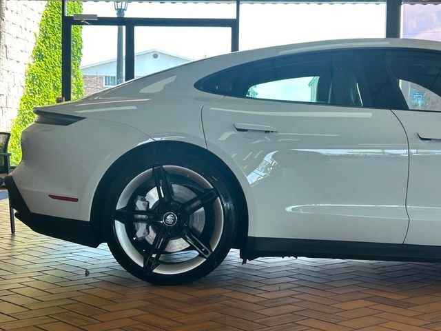2024 Porsche Taycan RWD - 22870638 - 5