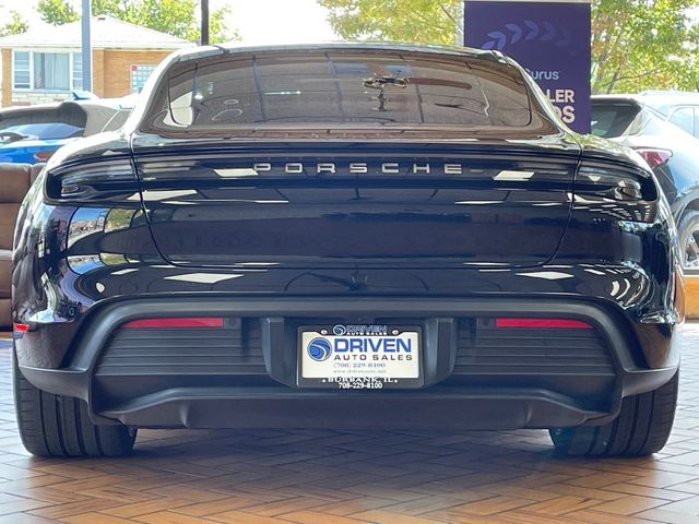 2024 Porsche Taycan RWD - 23080924 - 10