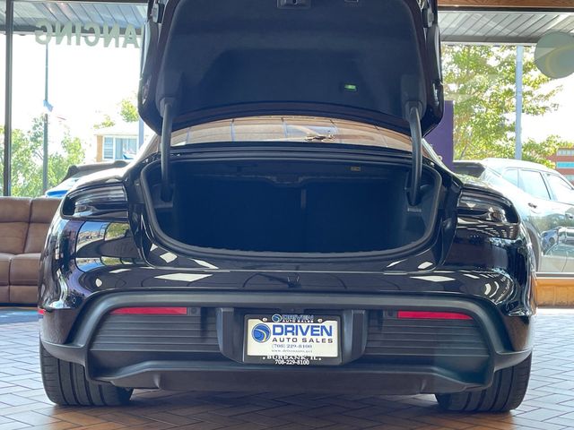 2024 Porsche Taycan RWD - 23080924 - 11