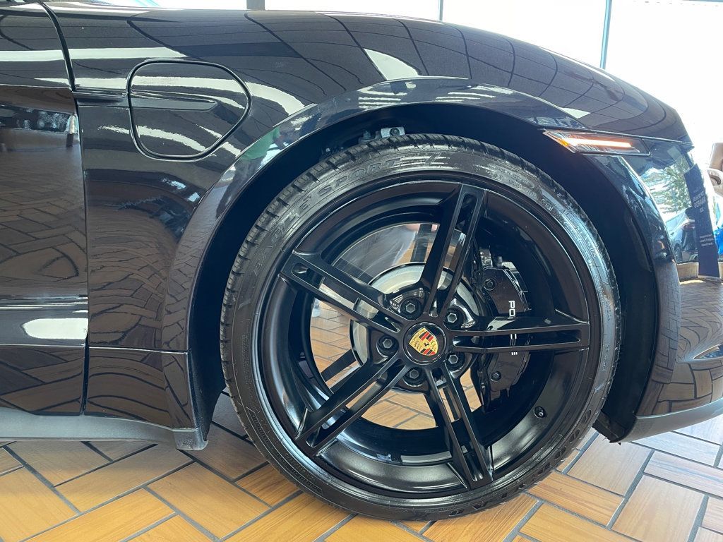 2024 Porsche Taycan RWD - 23080924 - 6