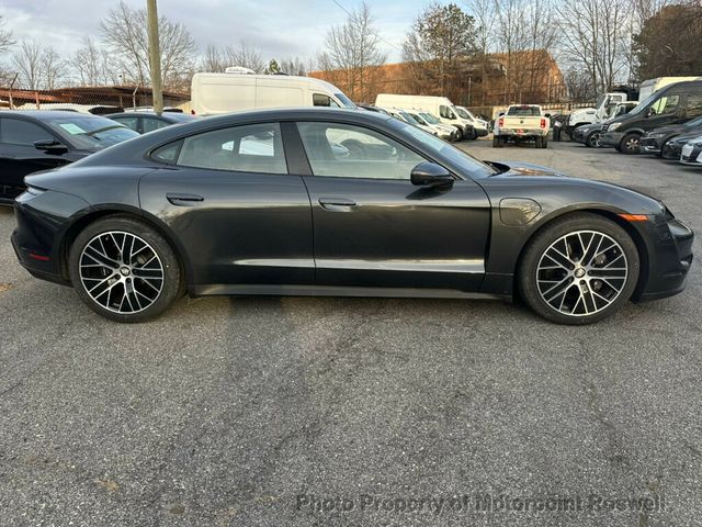 2024 Porsche Taycan RWD - 22938621 - 12