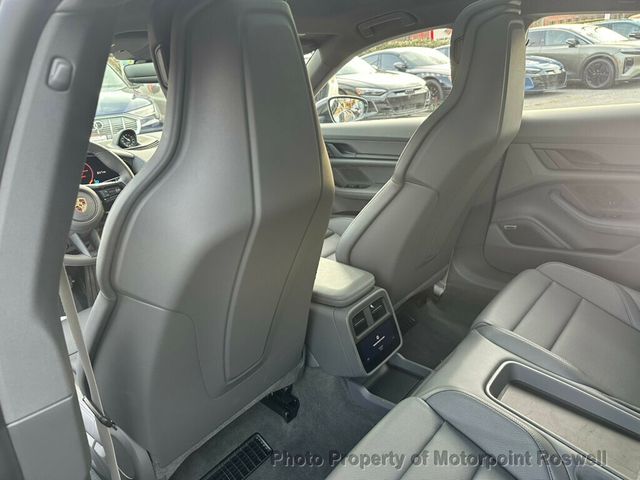 2024 Porsche Taycan RWD - 22938621 - 25