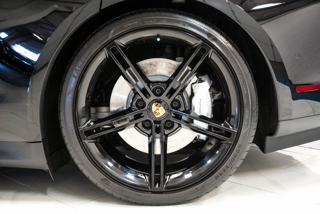 2024 Porsche Taycan Base photo 7