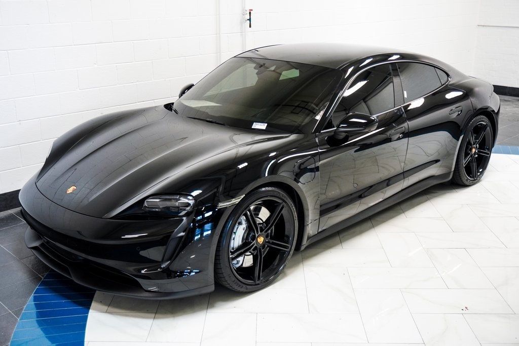 2024 Porsche Taycan Base photo 12