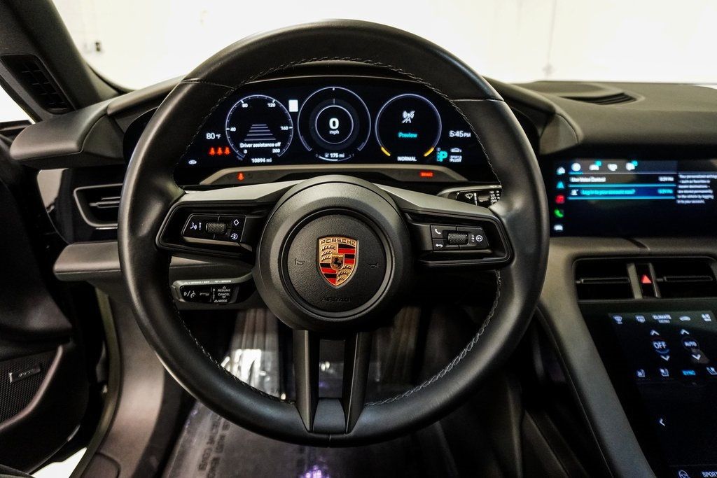 2024 Porsche Taycan Base photo 23