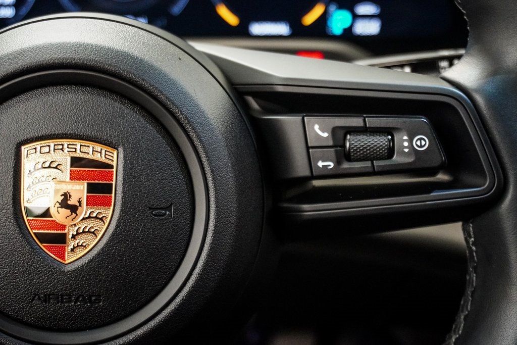 2024 Porsche Taycan Base photo 24