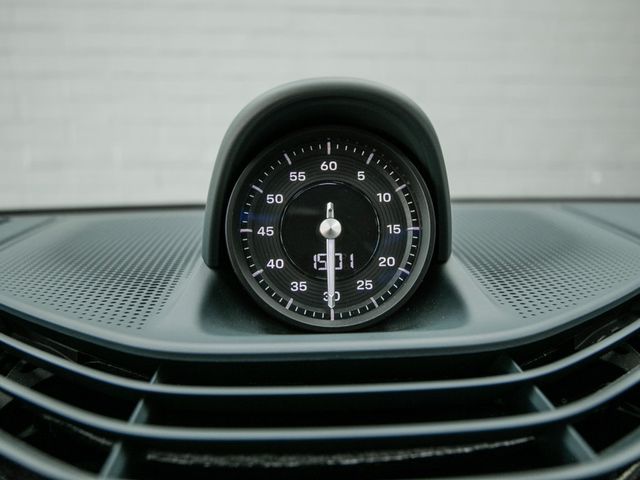 2024 Porsche Taycan Turbo AWD - 23073747 - 19